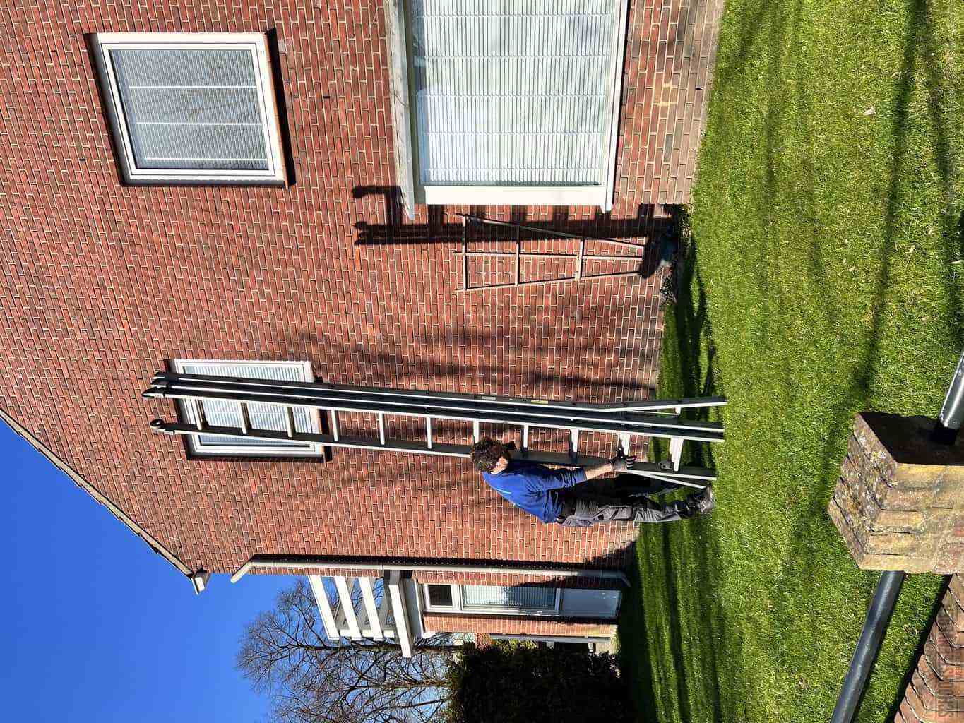 Werkendam schoorsteenveger huis ladder